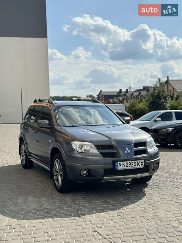 Внедорожник / Кроссовер Mitsubishi Outlander 2006 в Виннице