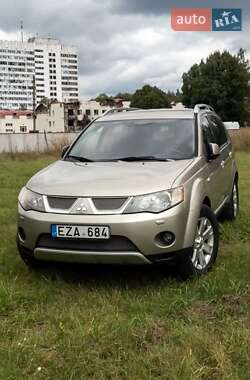 Позашляховик / Кросовер Mitsubishi Outlander 2009 в Краматорську