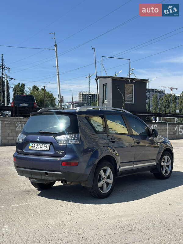Внедорожник / Кроссовер Mitsubishi Outlander 2007 в Киеве фото 3 Внедорожник / Кроссовер Mitsubishi Outlander 2007 в Киеве