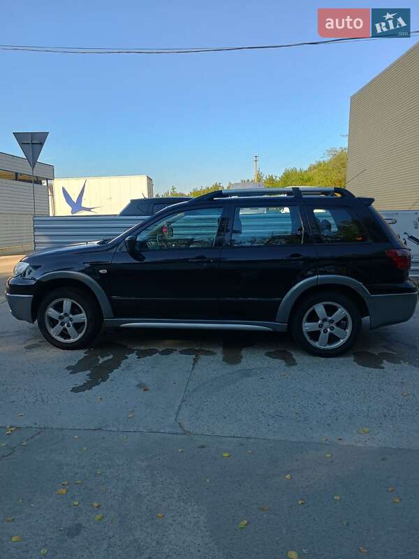 Позашляховик / Кросовер Mitsubishi Outlander 2006 в Бориславі