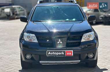 Внедорожник / Кроссовер Mitsubishi Outlander 2006 в 