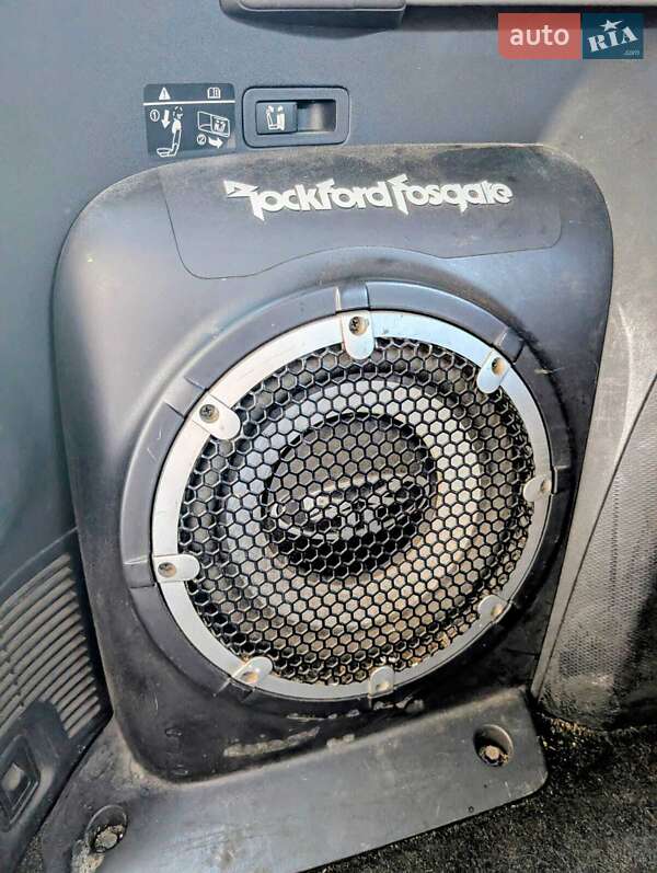 Позашляховик / Кросовер Mitsubishi Outlander 2007 в Києві