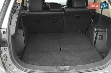 Внедорожник / Кроссовер Mitsubishi Outlander 2020 в 