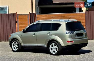 Внедорожник / Кроссовер Mitsubishi Outlander 2009 в Днепре