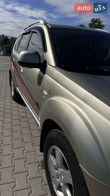 Позашляховик / Кросовер Mitsubishi Outlander 2008 в Вапнярці