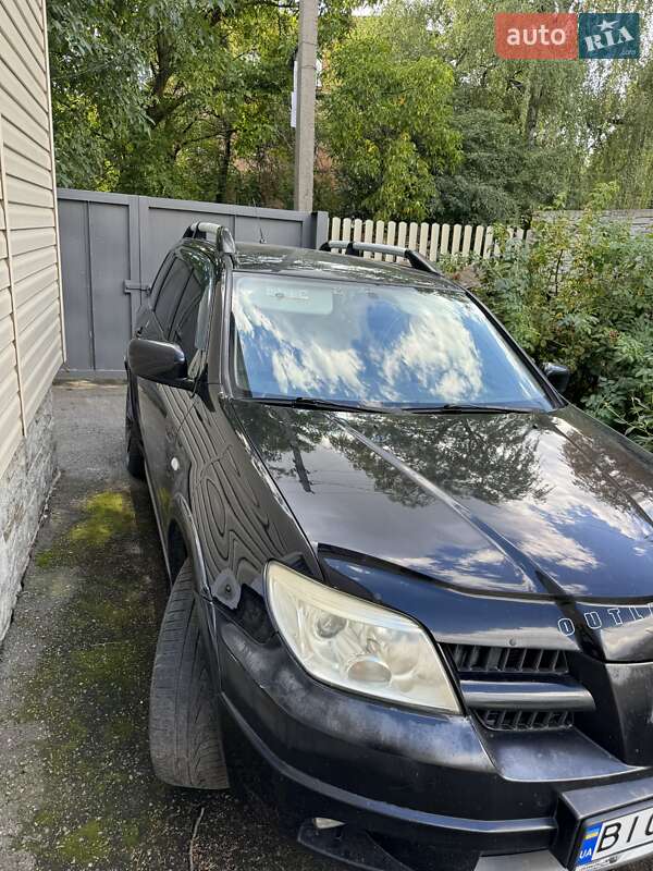 Внедорожник / Кроссовер Mitsubishi Outlander 2006 в 