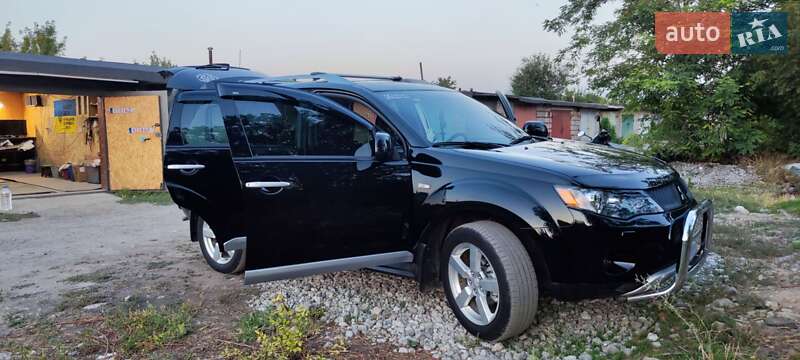 Внедорожник / Кроссовер Mitsubishi Outlander 2009 в Кривом Роге фото 22 Внедорожник / Кроссовер Mitsubishi Outlander 2009 в Кривом Роге