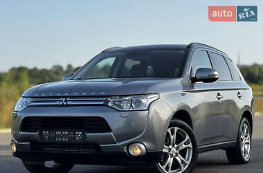 Позашляховик / Кросовер Mitsubishi Outlander 2014 в Дрогобичі