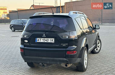 Внедорожник / Кроссовер Mitsubishi Outlander 2008 в 