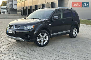 Внедорожник / Кроссовер Mitsubishi Outlander 2008 в 