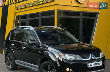 Внедорожник / Кроссовер Mitsubishi Outlander 2008 в 