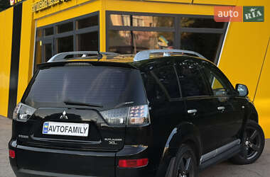 Внедорожник / Кроссовер Mitsubishi Outlander 2008 в 