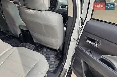 Позашляховик / Кросовер Mitsubishi Outlander 2015 в Сумах