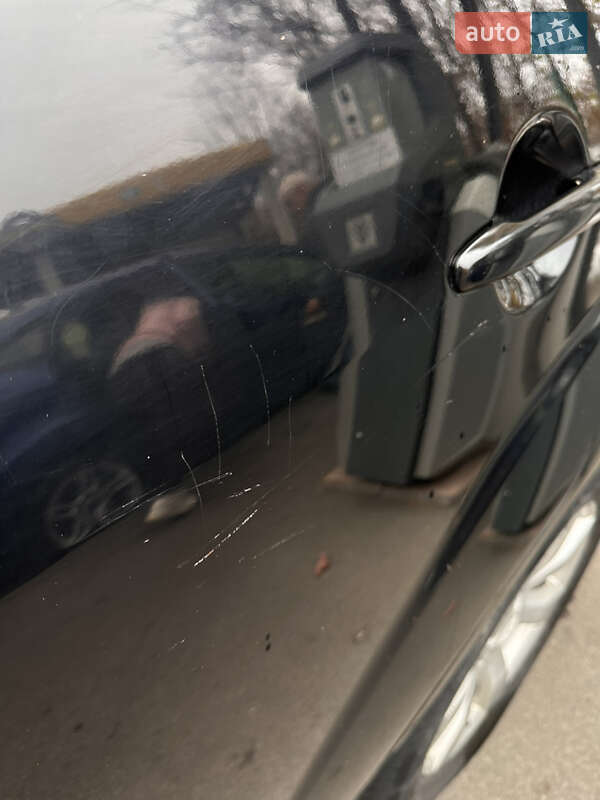 Позашляховик / Кросовер Mitsubishi Outlander 2012 в Василькові