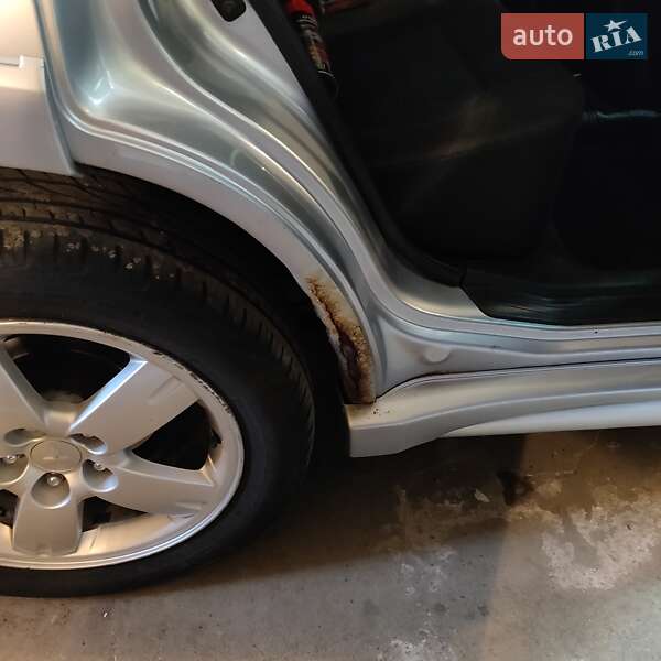 Внедорожник / Кроссовер Mitsubishi Outlander 2008 в Киеве фото 27 Внедорожник / Кроссовер Mitsubishi Outlander 2008 в Киеве