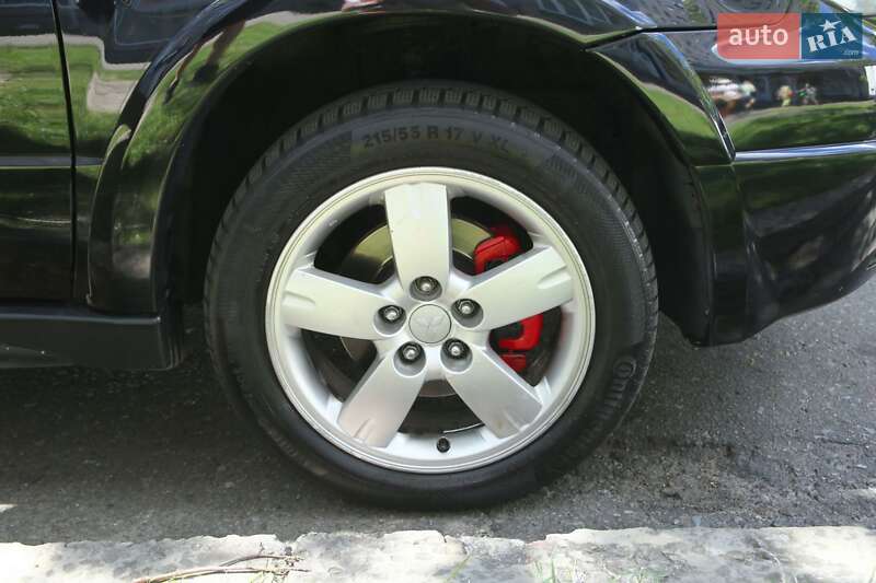 Внедорожник / Кроссовер Mitsubishi Outlander 2008 в Киеве