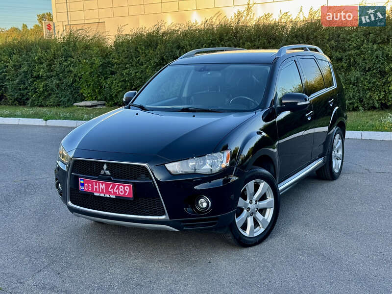 Внедорожник / Кроссовер Mitsubishi Outlander 2010 в Полтаве