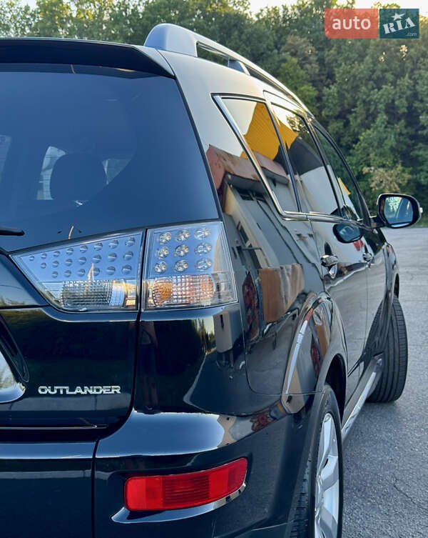Внедорожник / Кроссовер Mitsubishi Outlander 2010 в Полтаве