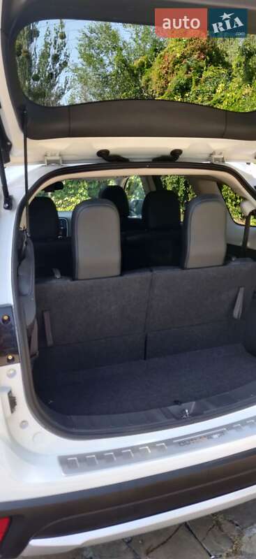 Внедорожник / Кроссовер Mitsubishi Outlander 2016 в Днепре