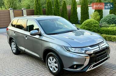 Позашляховик / Кросовер Mitsubishi Outlander 2019 в Кропивницькому