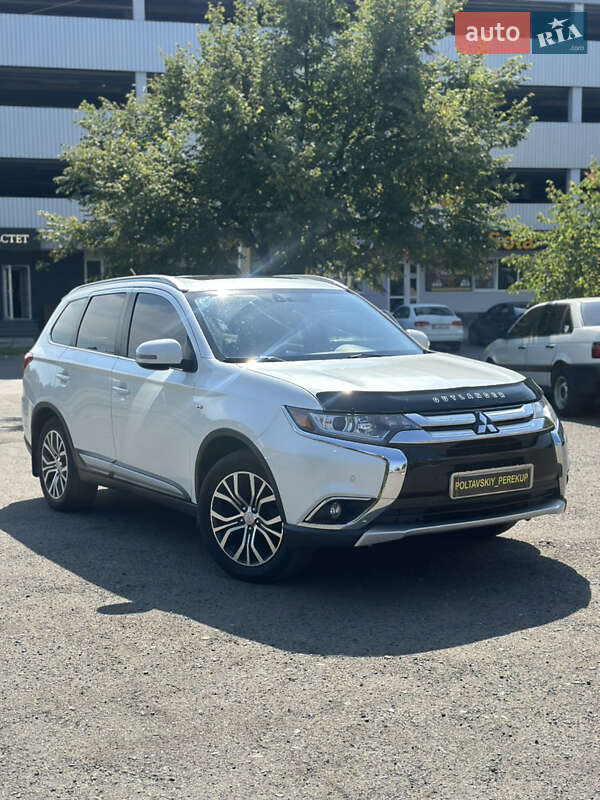 Mitsubishi Outlander 2015