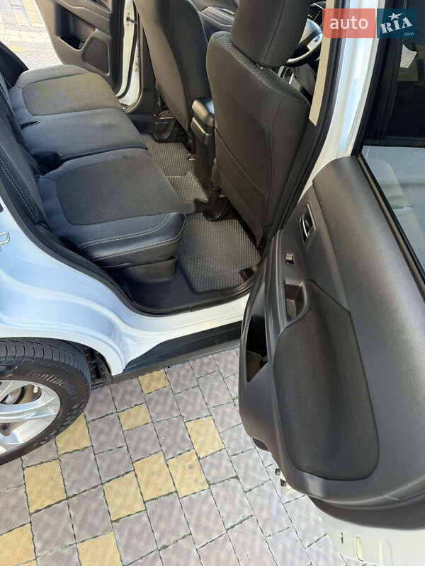 Внедорожник / Кроссовер Mitsubishi Outlander 2013 в Николаеве