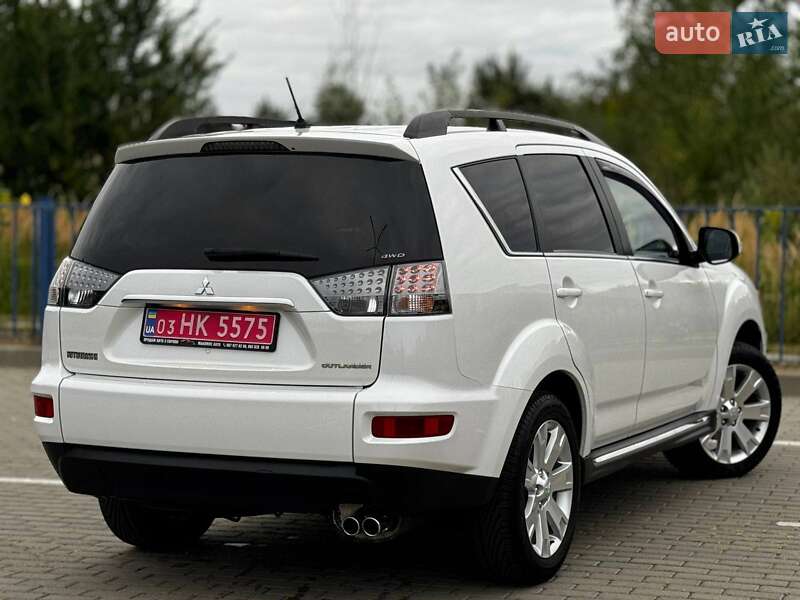 Внедорожник / Кроссовер Mitsubishi Outlander 2011 в Дрогобыче