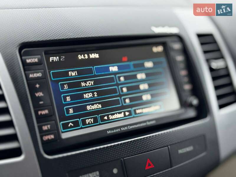 Внедорожник / Кроссовер Mitsubishi Outlander 2011 в Дрогобыче