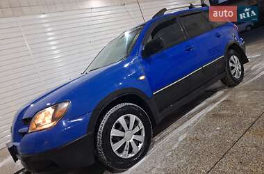 Внедорожник / Кроссовер Mitsubishi Outlander 2003 в Черновцах
