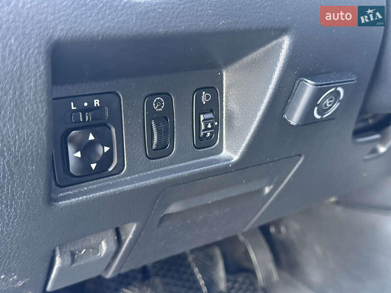 Внедорожник / Кроссовер Mitsubishi Outlander 2007 в Ровно