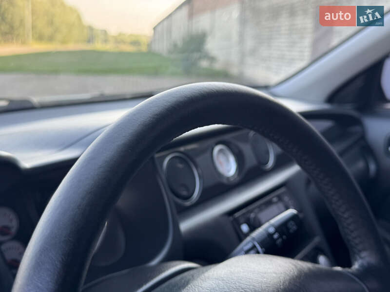 Внедорожник / Кроссовер Mitsubishi Outlander 2007 в Ровно