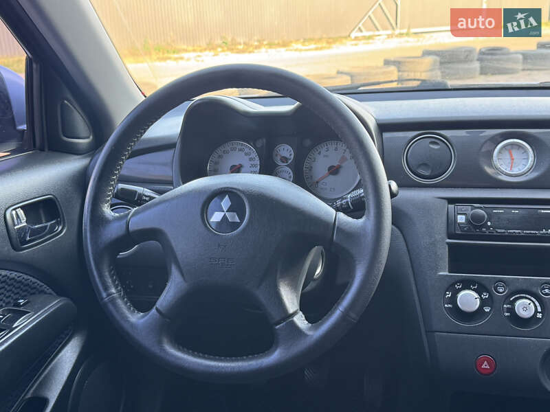 Внедорожник / Кроссовер Mitsubishi Outlander 2007 в Ровно