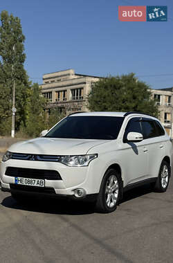Позашляховик / Кросовер Mitsubishi Outlander 2012 в Миколаєві