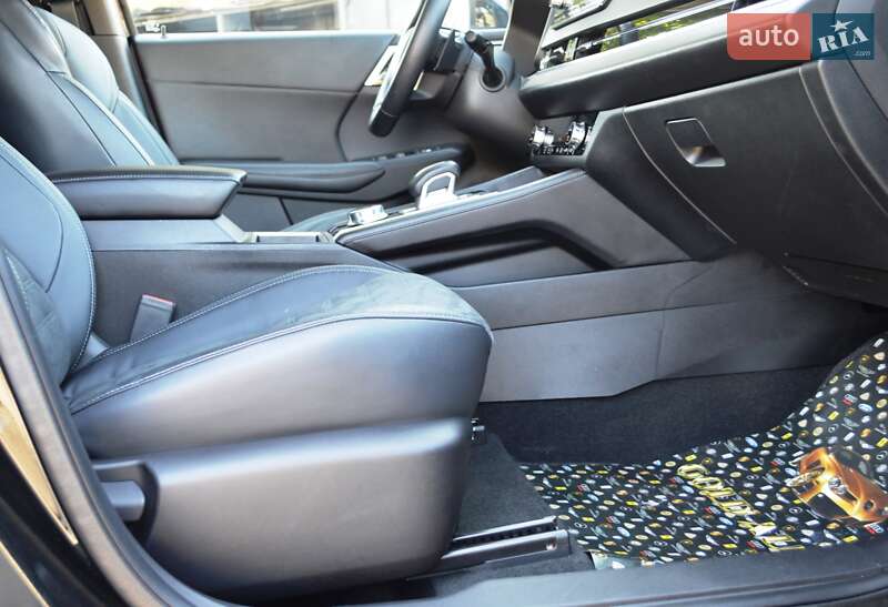 Позашляховик / Кросовер Mitsubishi Outlander 2021 в Одесі