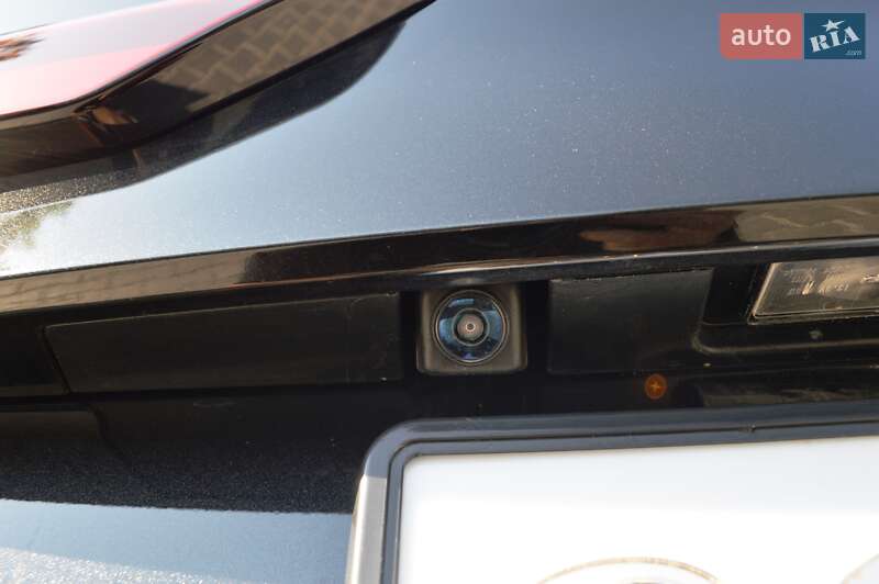 Позашляховик / Кросовер Mitsubishi Outlander 2021 в Одесі