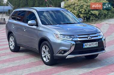 Внедорожник / Кроссовер Mitsubishi Outlander 2014 в Запорожье