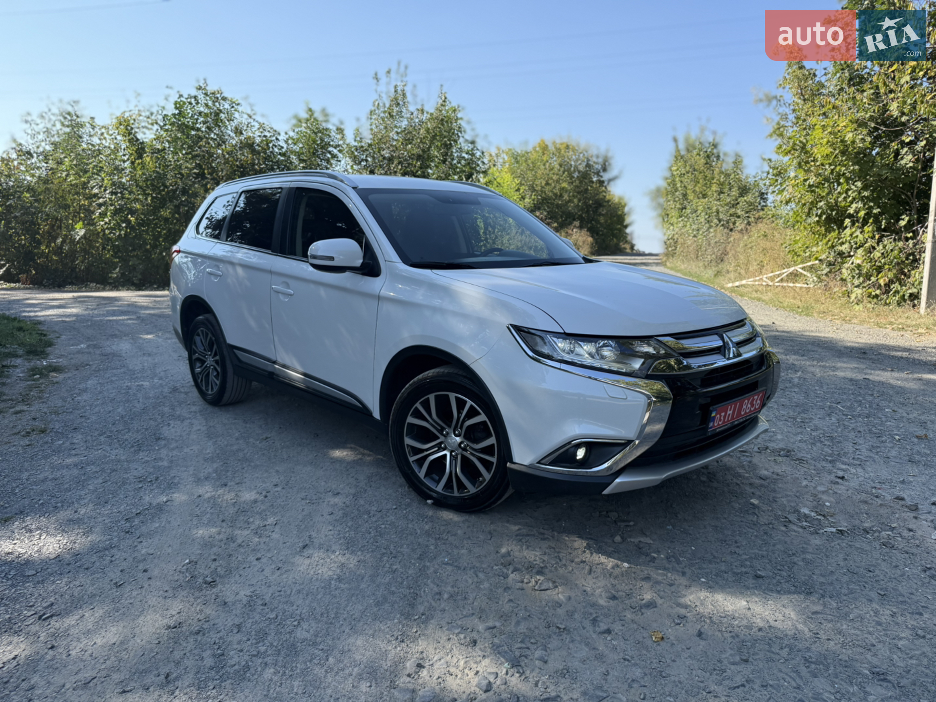 2016 Mitsubishi Outlander - мініатюра 2