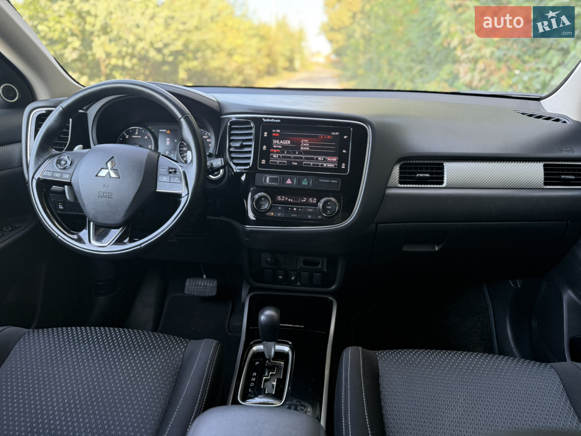 2016 Mitsubishi Outlander - мініатюра 36