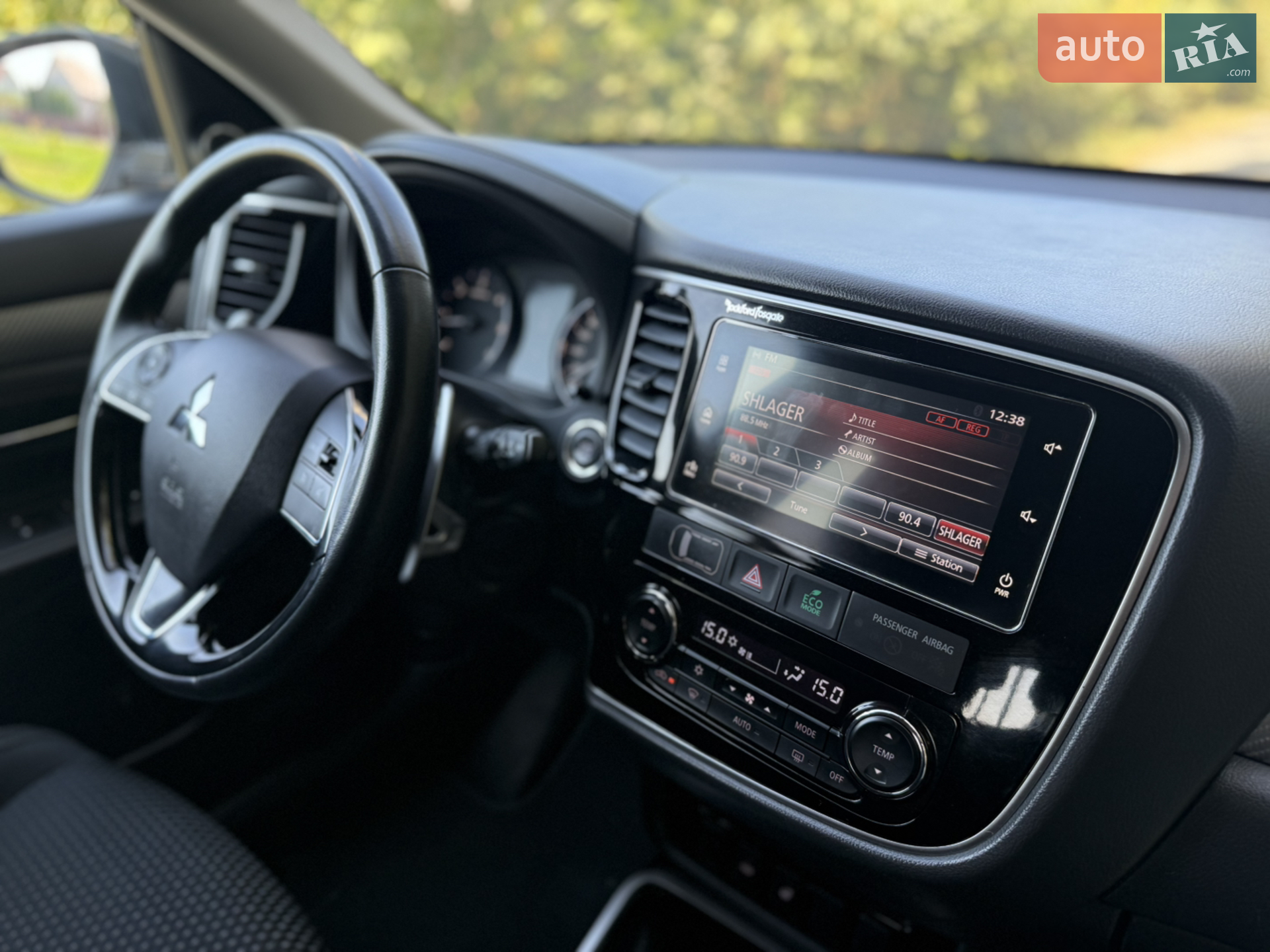 2016 Mitsubishi Outlander - мініатюра 41