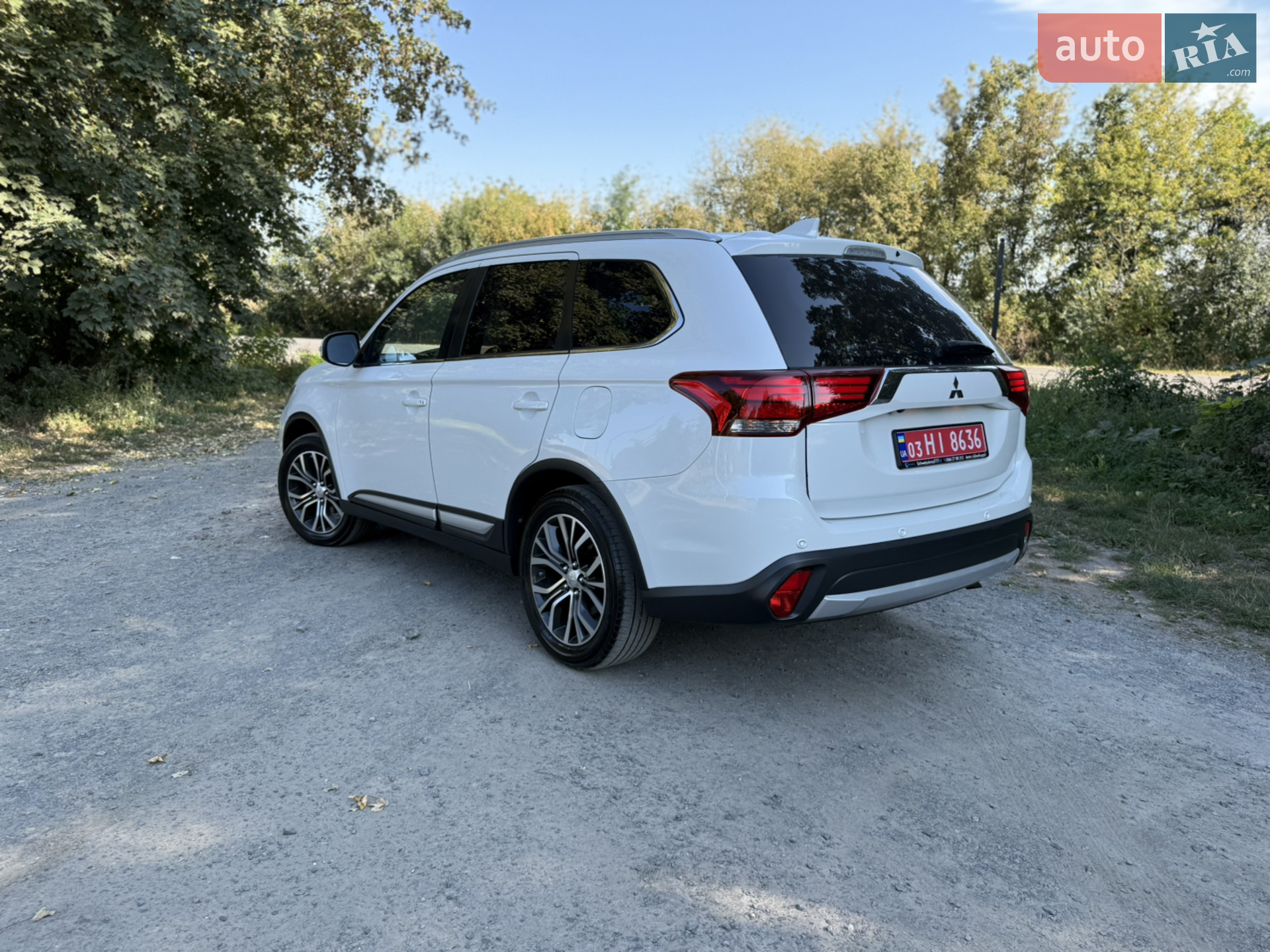 2016 Mitsubishi Outlander - мініатюра 57