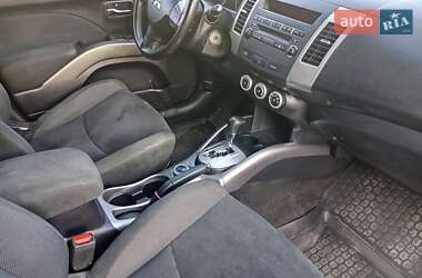Позашляховик / Кросовер Mitsubishi Outlander 2008 в 