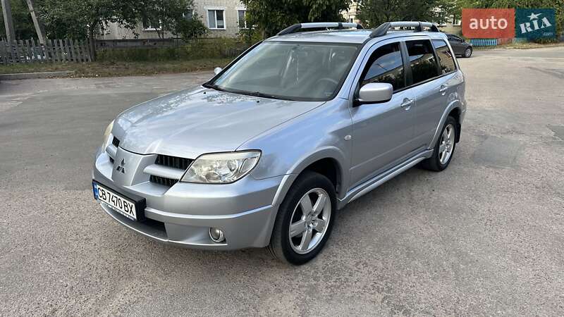 Позашляховик / Кросовер Mitsubishi Outlander 2007 в Чернігові фото 2 Позашляховик / Кросовер Mitsubishi Outlander 2007 в Чернігові