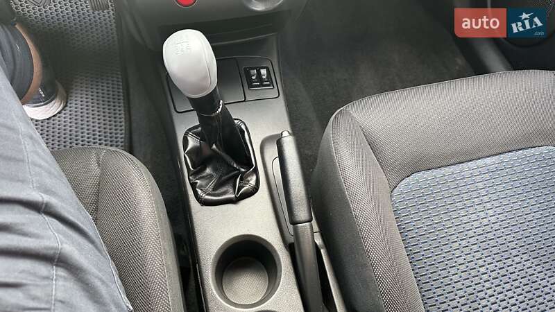 Позашляховик / Кросовер Mitsubishi Outlander 2007 в Чернігові фото 24 Позашляховик / Кросовер Mitsubishi Outlander 2007 в Чернігові