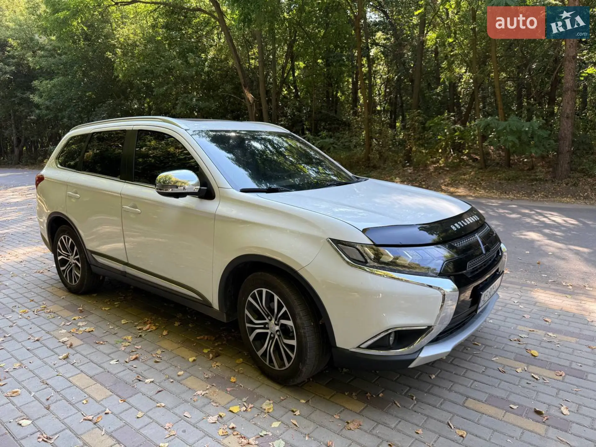 2017 Mitsubishi Outlander - мініатюра 7