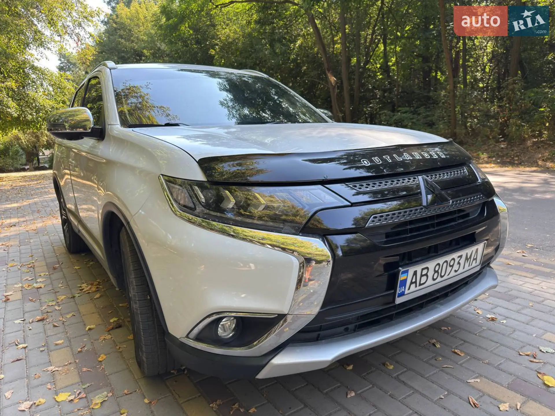 2017 Mitsubishi Outlander - мініатюра 12