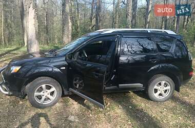 Внедорожник / Кроссовер Mitsubishi Outlander 2008 в 