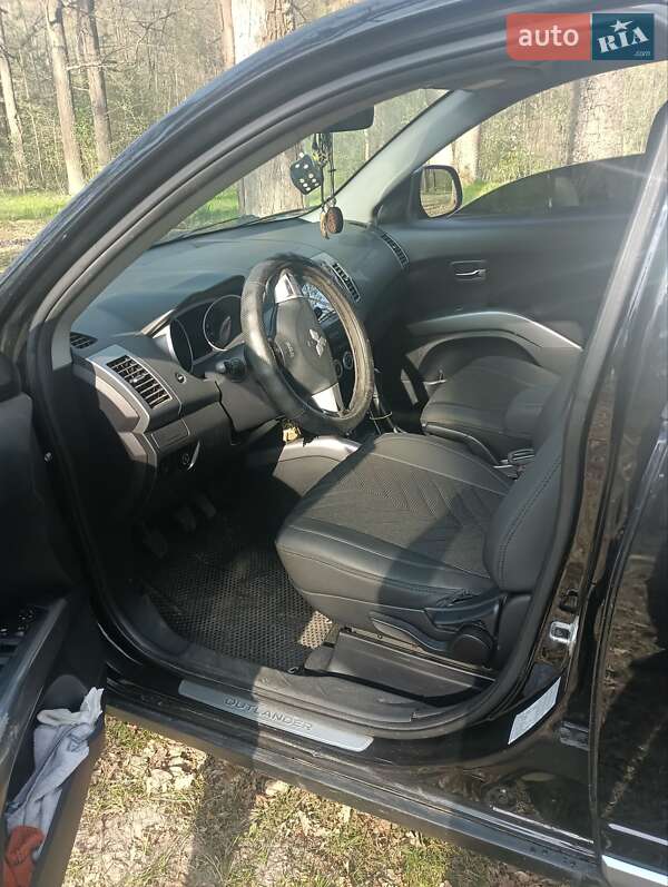 Внедорожник / Кроссовер Mitsubishi Outlander 2008 в Корюковке