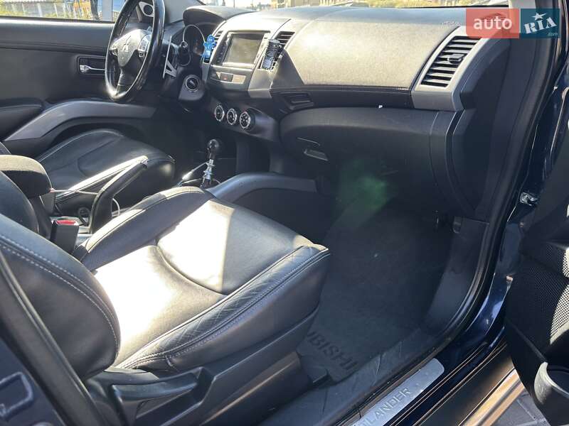 Позашляховик / Кросовер Mitsubishi Outlander 2010 в Білій Церкві