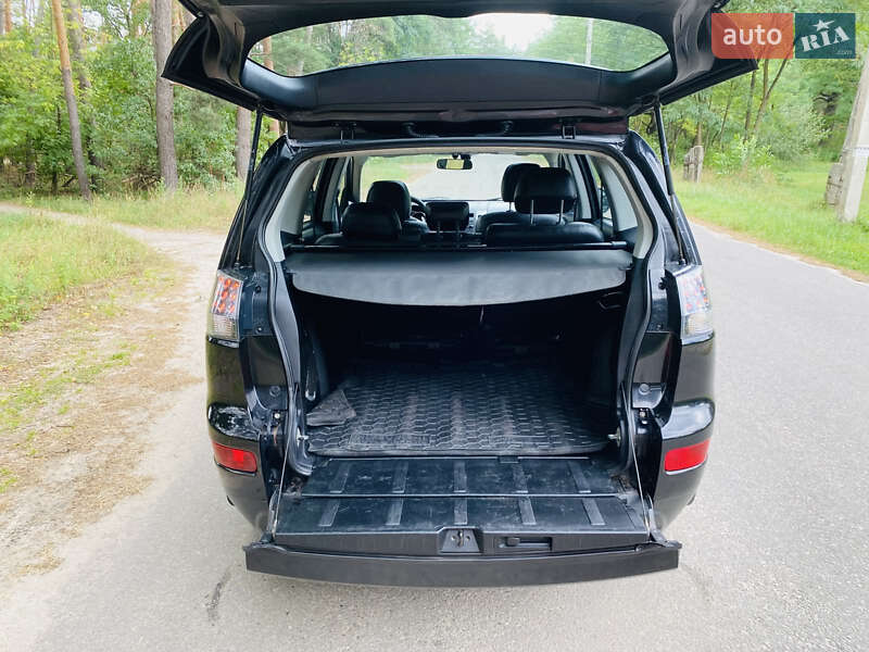 Внедорожник / Кроссовер Mitsubishi Outlander 2008 в Харькове