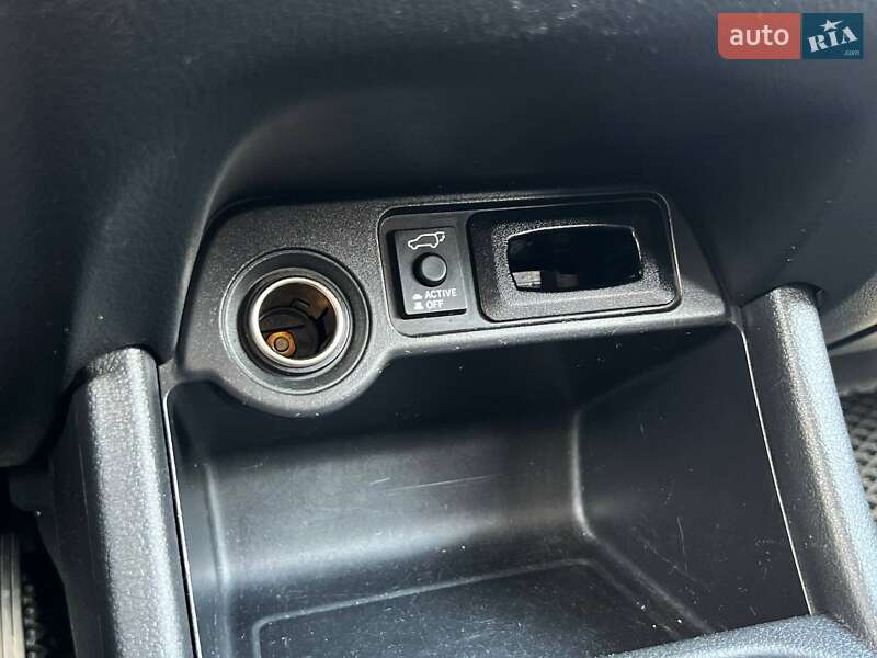Внедорожник / Кроссовер Mitsubishi Outlander 2013 в Киеве